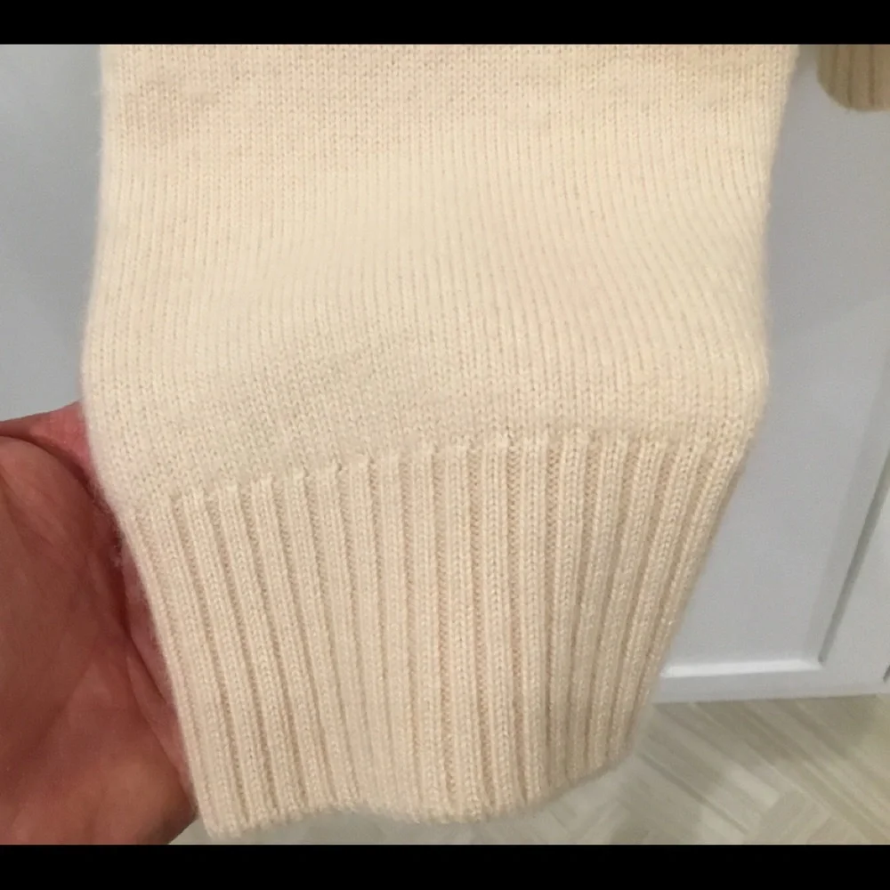 Cashmere Sweater By Yokyo Designer Improvised